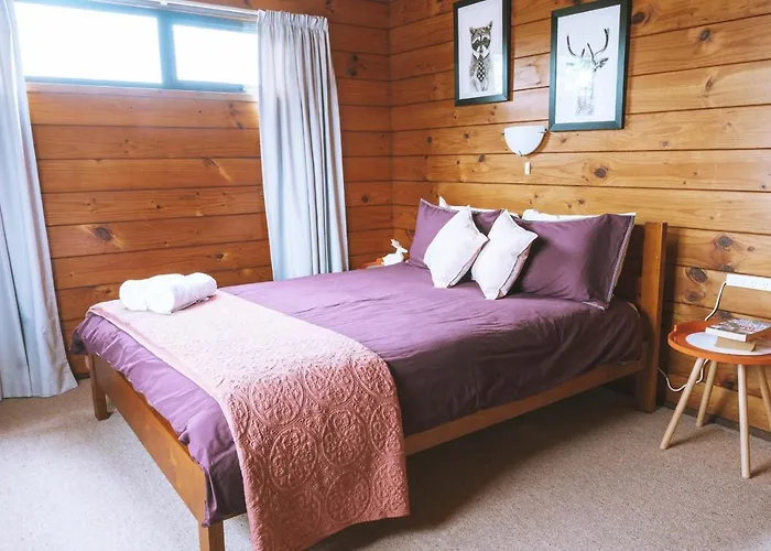 3 Bedroom Sleeps 6 Fast Wifi Free Parking Ideal For Families Or Longer Work