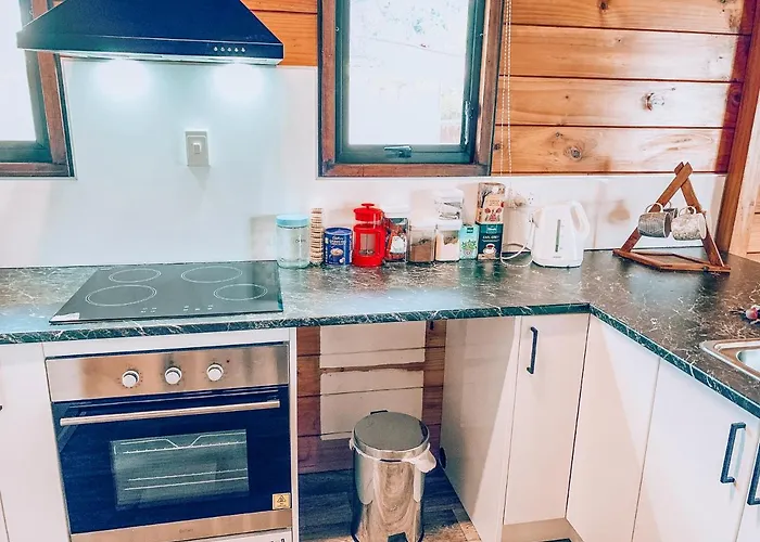 3 Bedroom Sleeps 6 Fast Wifi Free Parking Ideal For Families Or Longer Work Rotorua